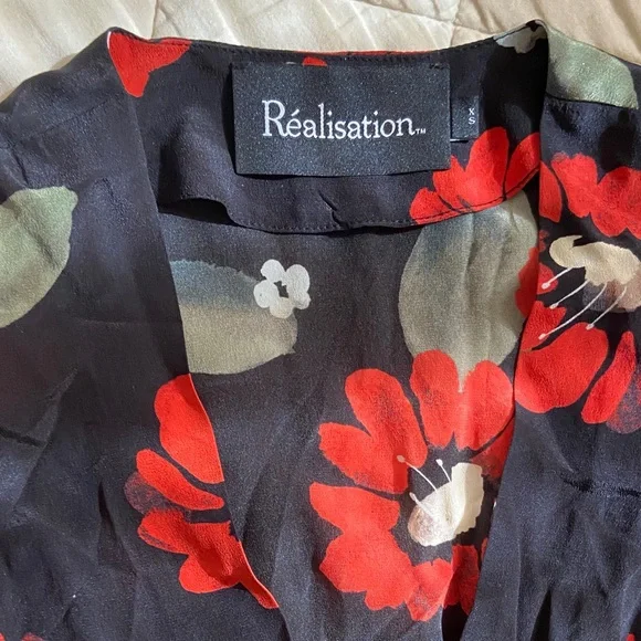Realisation Par Black and Red Floral Dress silk long sleeve - Picture 2 of 4
